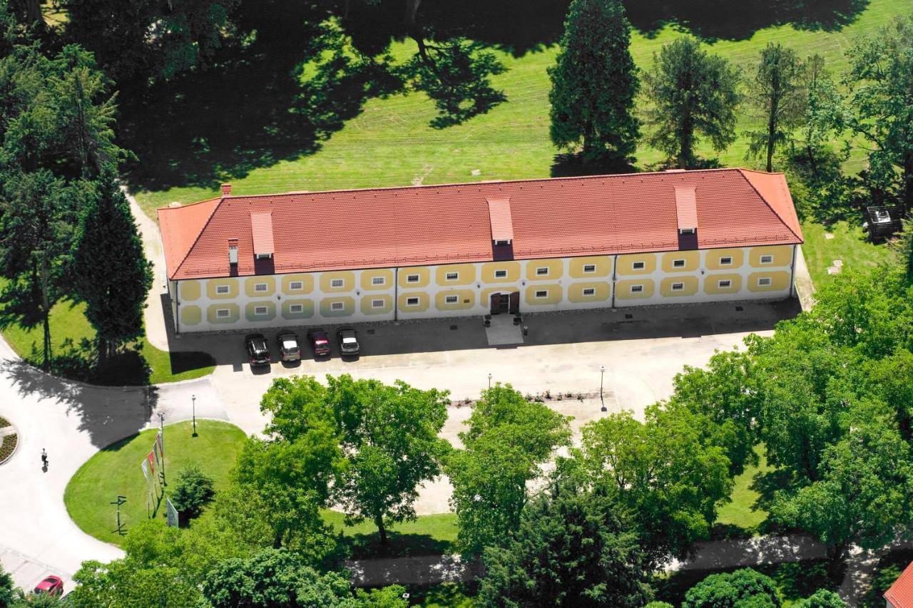 Mokrice Castle Estate Obrezje Exterior foto